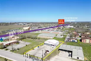 113 Bufkin Ln, Lockhart, TX 78644 - Photo 1