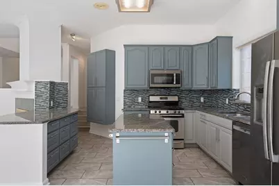 10831 Redmond Road, Austin, TX 78739 - Photo 12