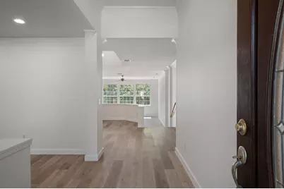 10831 Redmond Road, Austin, TX 78739 - Photo 2