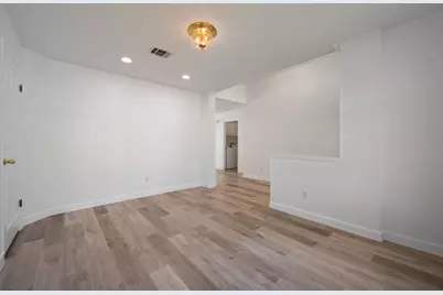 10831 Redmond Road, Austin, TX 78739 - Photo 4