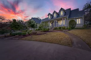 18 Ehrlich Rd, Austin, TX 78746 - Photo 2