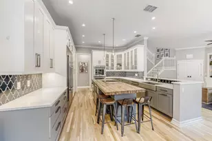 18 Ehrlich Rd, Austin, TX 78746 - Photo 12