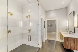 18 Ehrlich Rd, Austin, TX 78746 - Photo 20