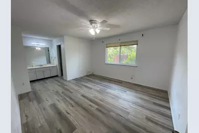 8704 Black Oak Street, Austin, TX 78729 - Photo 6