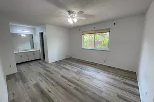 8704 Black Oak St, Austin, TX 78729 - Photo 6