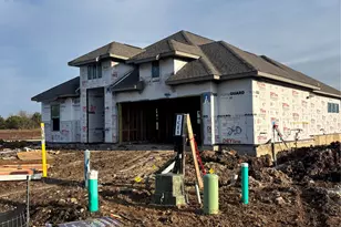 240 Pacific Grove Cir, Liberty Hill, TX 78642 - Photo 2