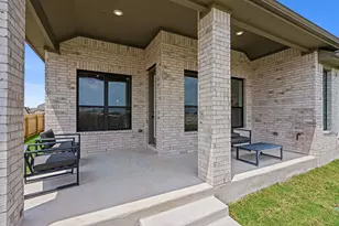 240 Pacific Grove Cir, Liberty Hill, TX 78642 - Photo 22