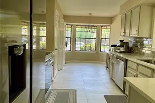 8905 Bridgewood Trail, Austin, TX 78729 - Photo 10