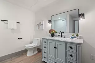 2450 Wickersham Ln, Austin, TX 78741 - Photo 22