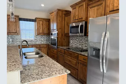 9812 Southshore Drive, Salado, TX 76571 - Photo 10