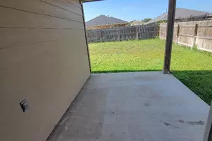 213 Camellia Dr, Hutto, TX 78634 - Photo 24