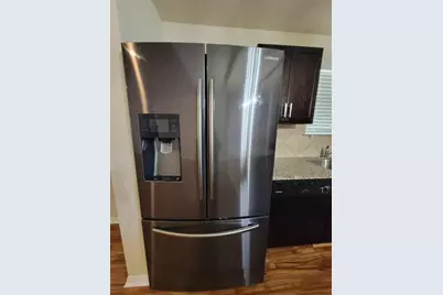 213 Camellia Drive, Hutto, TX 78634 - Photo 10