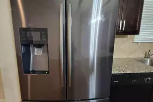 213 Camellia Dr, Hutto, TX 78634 - Photo 10