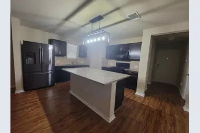 213 Camellia Drive, Hutto, TX 78634 - Photo 12