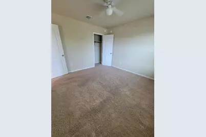 213 Camellia Drive, Hutto, TX 78634 - Photo 18