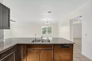 132 Denton Dr, Hutto, TX 78634 - Photo 6