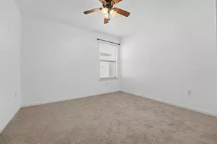 132 Denton Dr, Hutto, TX 78634 - Photo 12