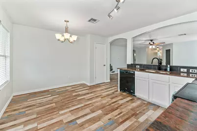 111 Quail Hollow Drive, Hutto, TX 78634 - Photo 24