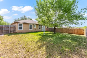 111 Quail Hollow Dr, Hutto, TX 78634 - Photo 38