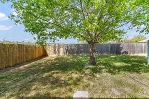 111 Quail Hollow Dr, Hutto, TX 78634 - Photo 36