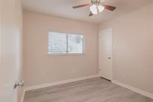 12903 Campos Dr, Austin, TX 78727 - Photo 12