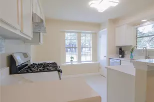 12903 Campos Dr, Austin, TX 78727 - Photo 2