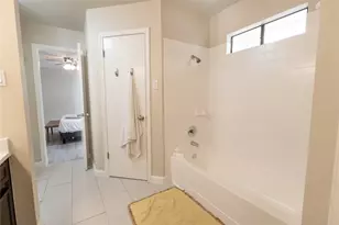 12903 Campos Dr, Austin, TX 78727 - Photo 10