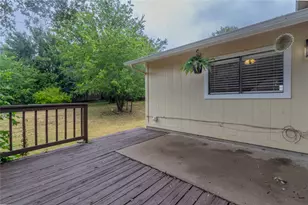 12903 Campos Dr, Austin, TX 78727 - Photo 16