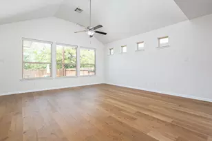 225 Kirkhill St, Hutto, TX 78634 - Photo 10