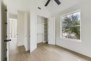 4712 S Forest Dr, Austin, TX 78745 - Photo 18