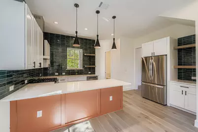 4712 S Forest Drive, Austin, TX 78745 - Photo 6