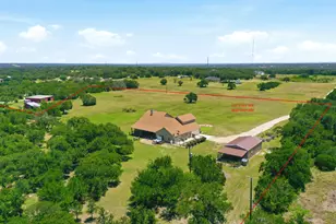 450 Co Rd 204, Liberty Hill, TX 78642 - Photo 32