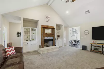 450 County Road 204, Liberty Hill, TX 78642 - Photo 8