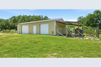 450 County Road 204, Liberty Hill, TX 78642 - Photo 34