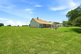 450 Co Rd 204, Liberty Hill, TX 78642 - Photo 30