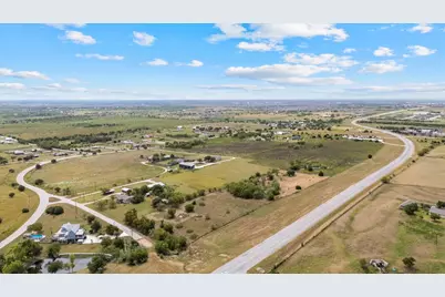 11401 Schmidt Lane, Manor, TX 78653 - Photo 6