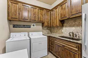 438 Patricia Rd, Georgetown, TX 78628 - Photo 28