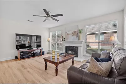 903 Meadow Creek Drive, Pflugerville, TX 78660 - Photo 20