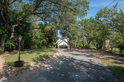 400 N Laurelwood Drive, Austin, TX 78733 - Photo 4
