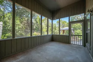 400 N Laurelwood Dr, Austin, TX 78733 - Photo 26