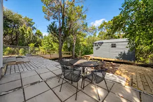 400 N Laurelwood Dr, Austin, TX 78733 - Photo 34