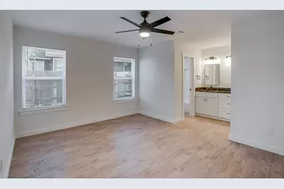 12910 Covington Trail, Austin, TX 78727 - Photo 10