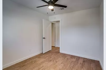 12910 Covington Trail, Austin, TX 78727 - Photo 14