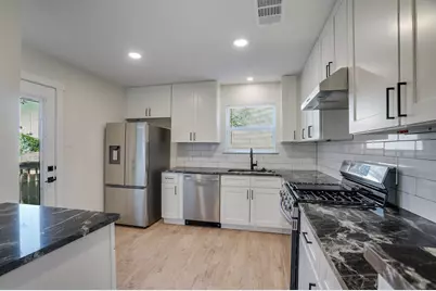 12910 Covington Trail, Austin, TX 78727 - Photo 6