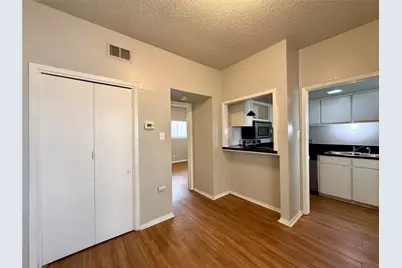 3000 Guadalupe Street #103, Austin, TX 78705 - Photo 4