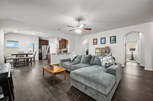 204 Lambert St, Leander, TX 78641 - Photo 6