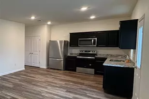 364 Bell Rings Dr, Jarrell, TX 76537 - Photo 4