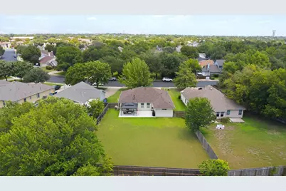 16804 Gravesend Road, Pflugerville, TX 78660 - Photo 32