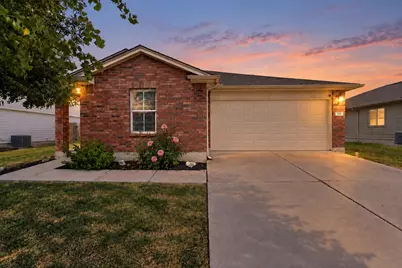 324 Almquist Street, Hutto, TX 78634 - Photo 36