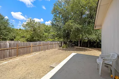 1882 Wallin Loop, Round Rock, TX 78664 - Photo 22